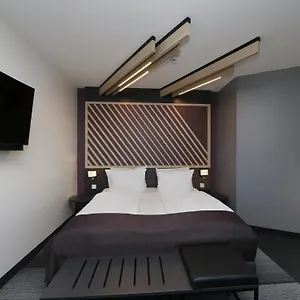 *** Hotel Berlin-airport Germany